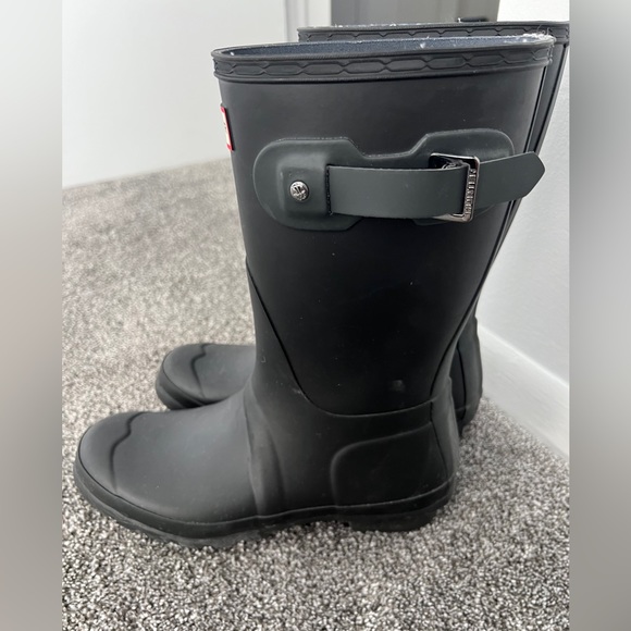 HUNTER Original Short Matte Rain Boot - Women's (BUNDLE) - Picture 9 of 11